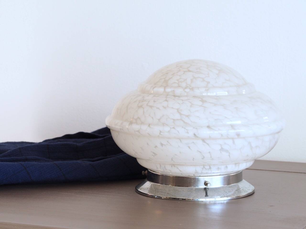 Art deco ceiling light/wall light/lamp in clichy glass