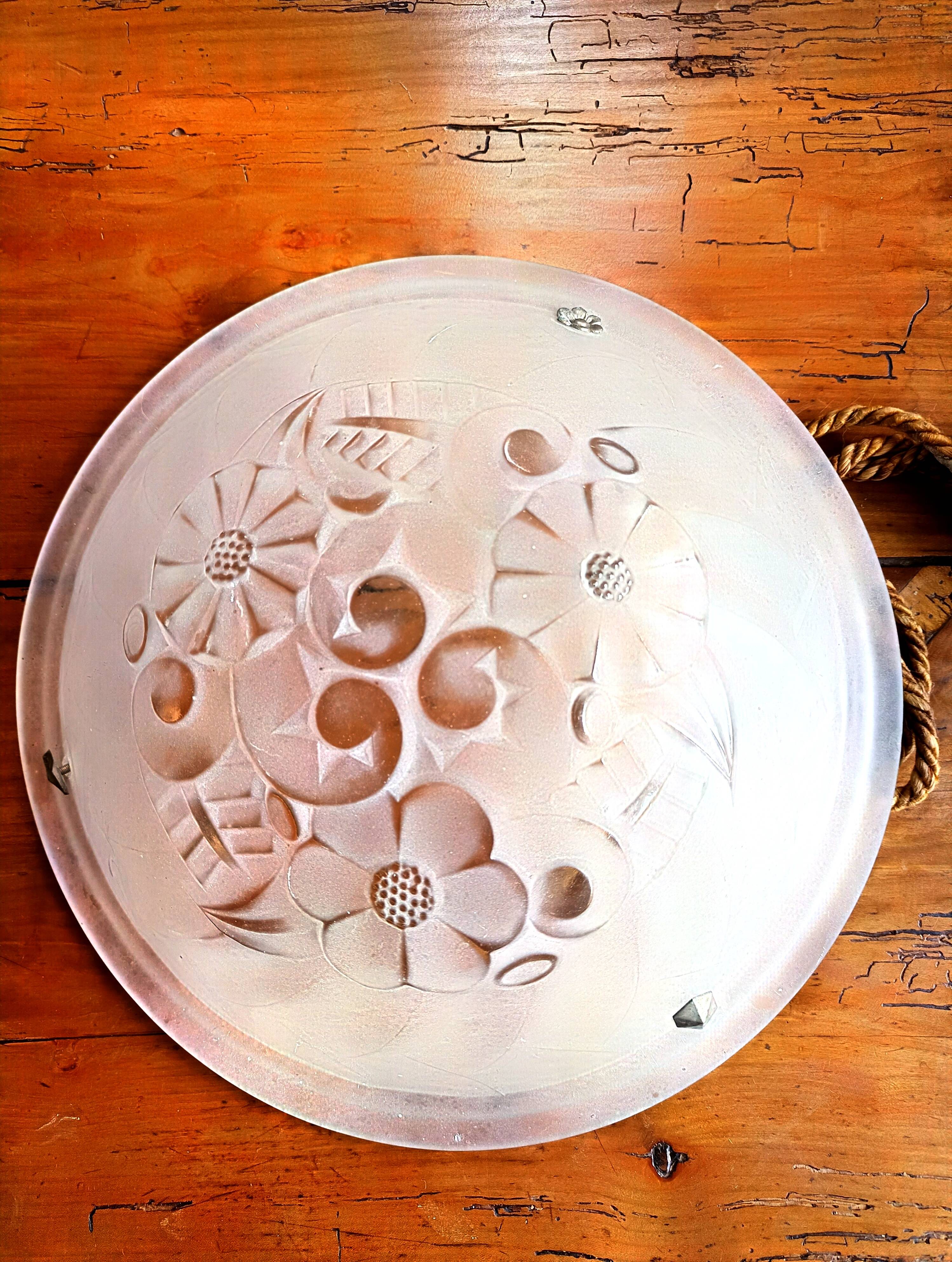 glass paste basin suspension