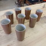 8 mugs/ tasses en grès vernisse