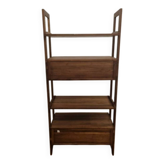Wall bookcase in karpenter walnut
