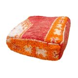 Handmade Berber pouf in wool 60 X 60 X 20 CM