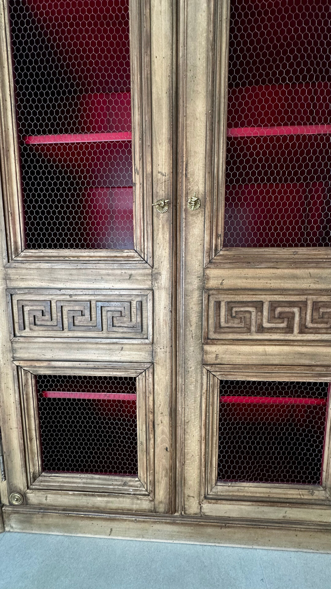 Moissonnier Greek Style Wardrobe