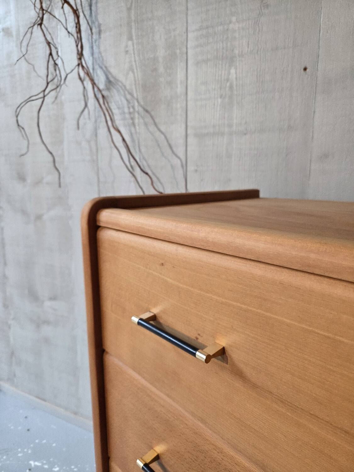 Vintage chest of drawers