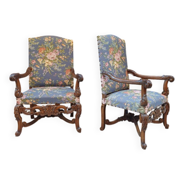 Pair of large antique Baroque style armchairs, in perfect condition.