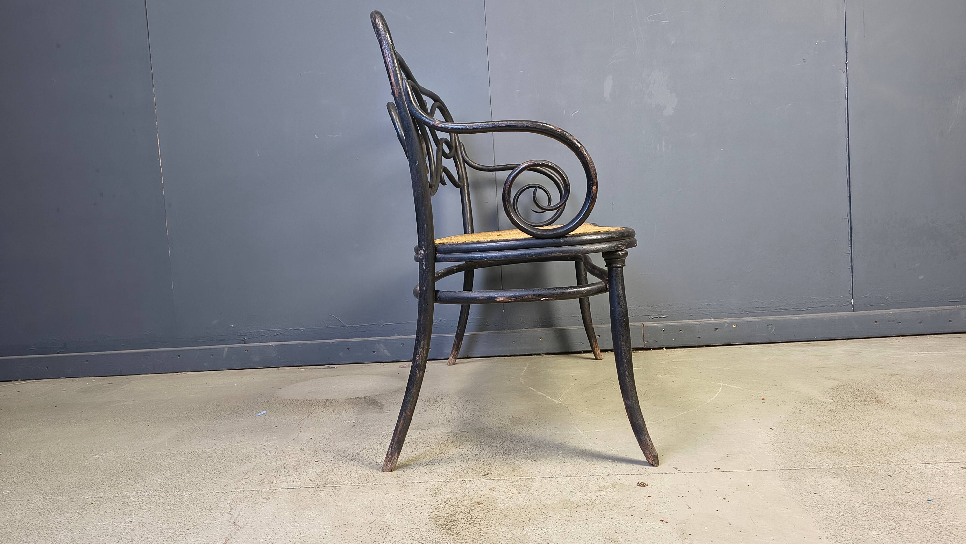 Art nouveau settee no. 2 in bent wood and cane by Thonet Brothers, Austria 1900s