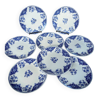 8 assiettes à dessert en faïence ancienne de Gien
