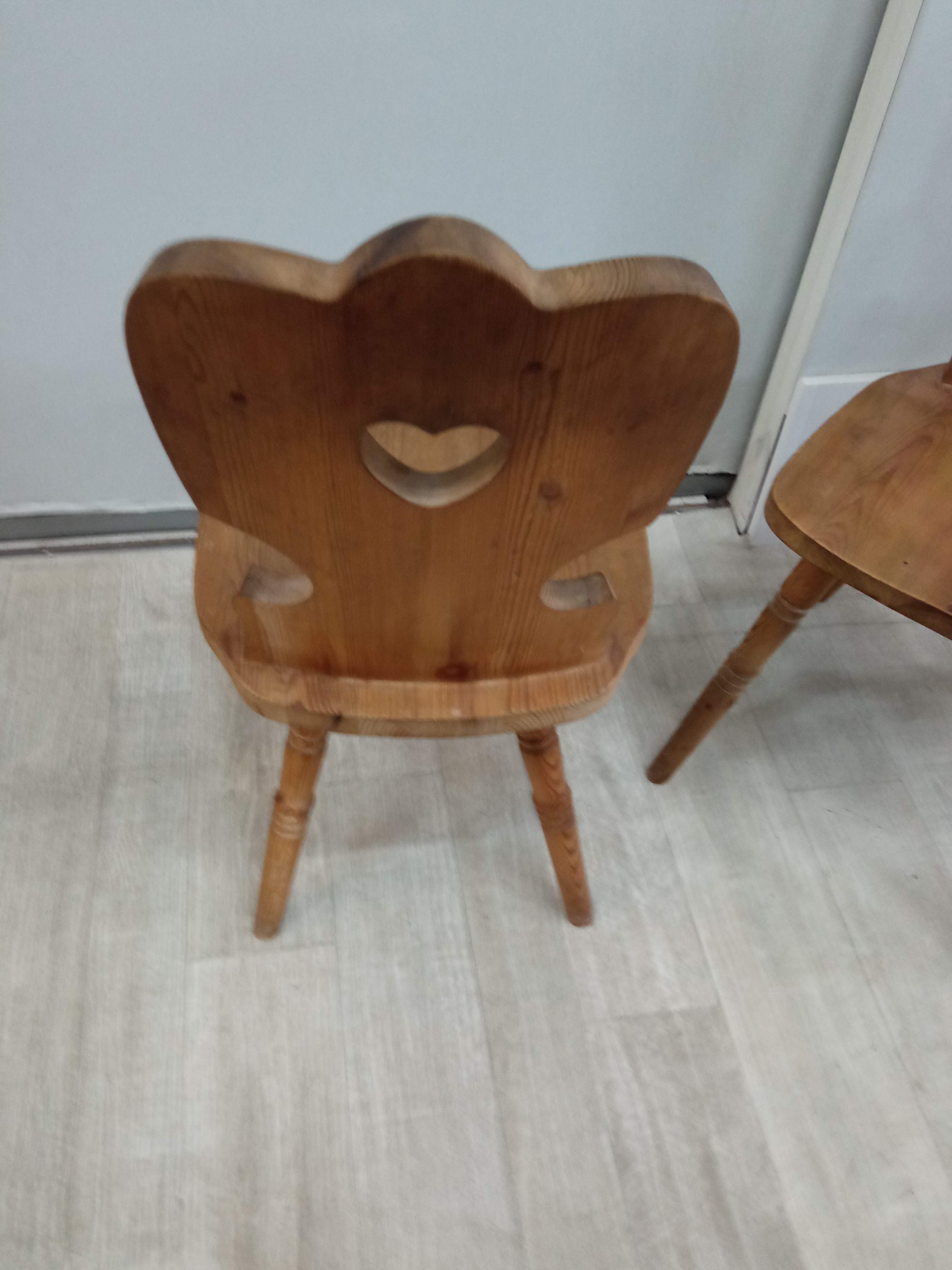 Series of 4 Savoyard pine chairs