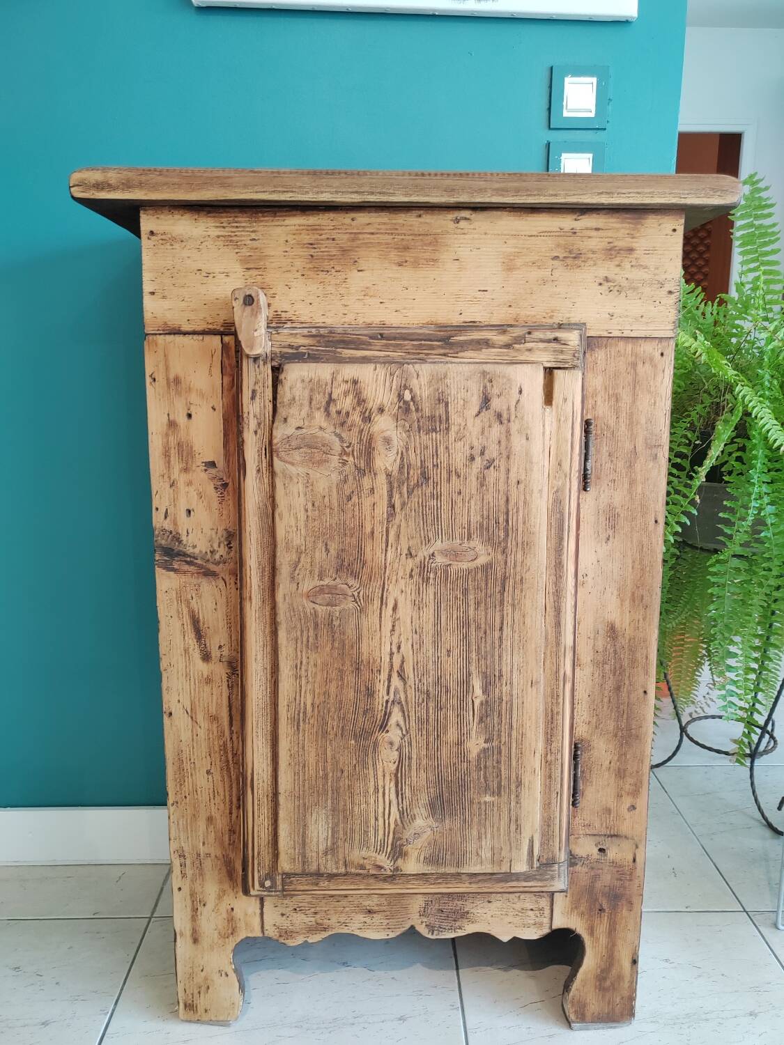 Old jam maker small storage unit