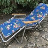 Vintage sunbed lounger