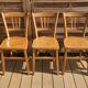 5 chaises bistrot vintage luterma en bois clair – fabrication française