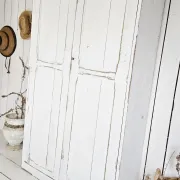 Workshop cabinet
