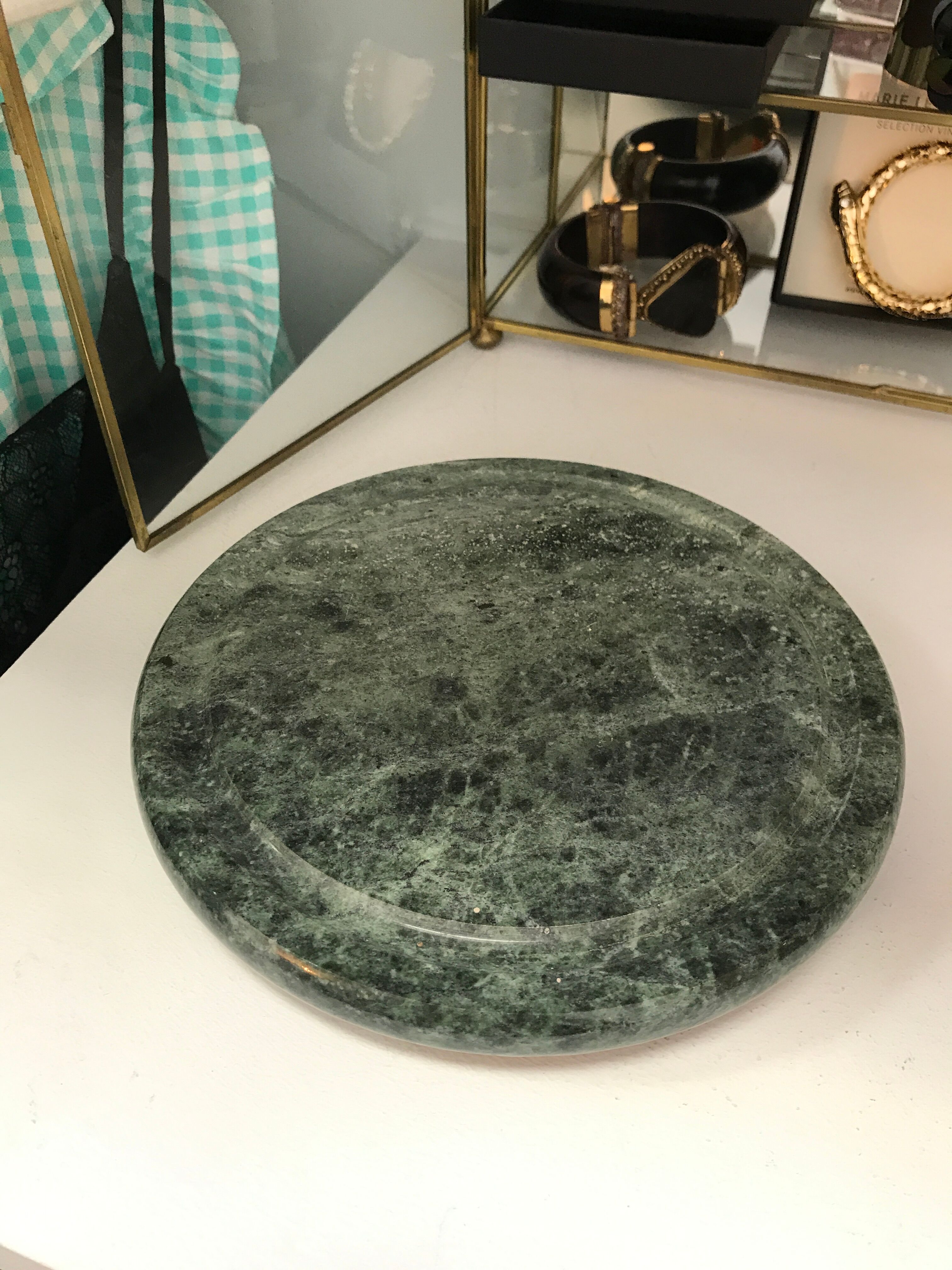 Flat green marble