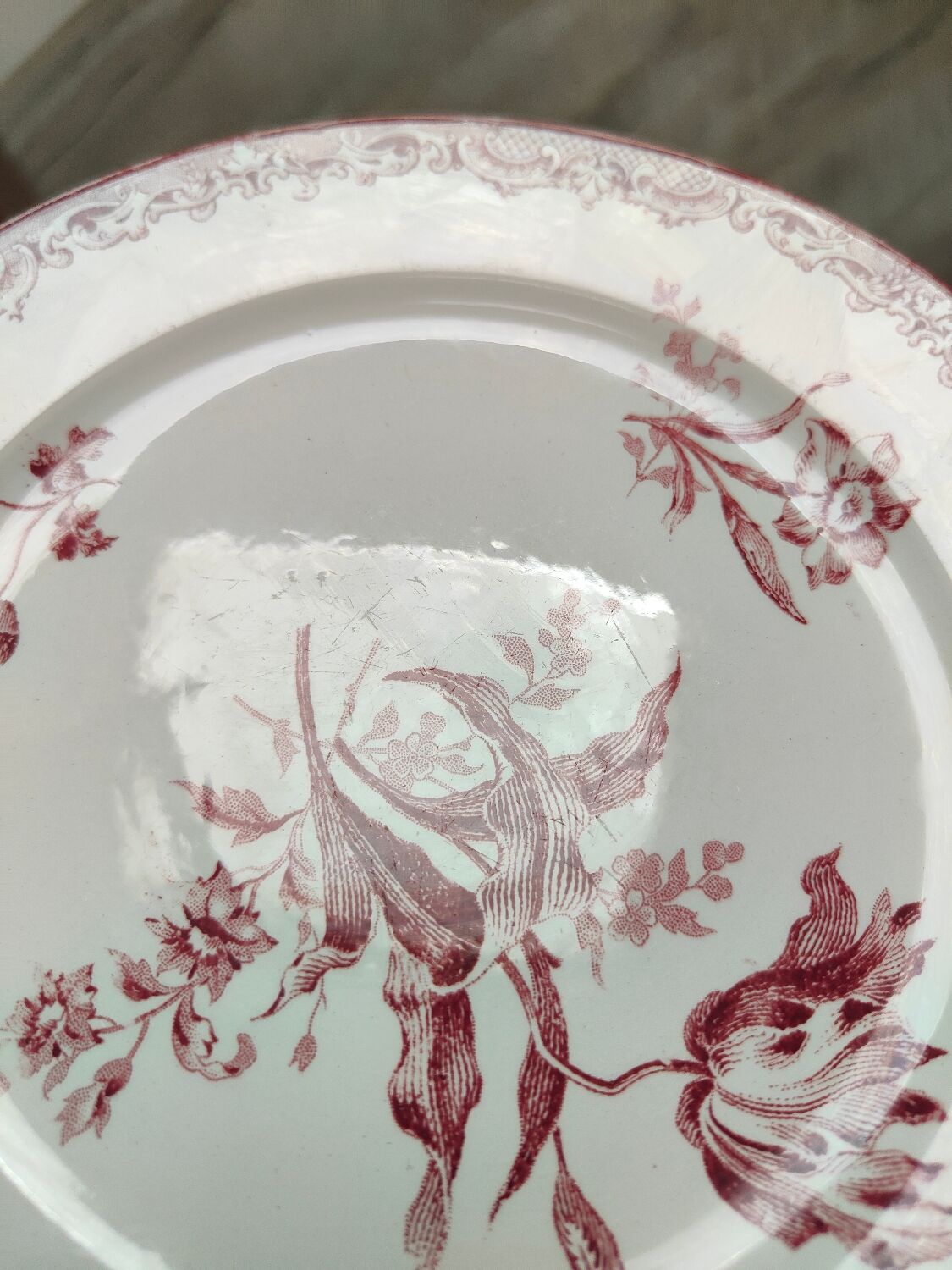 6 assiettes à dessert modèle Fontanges par Sarreguemines