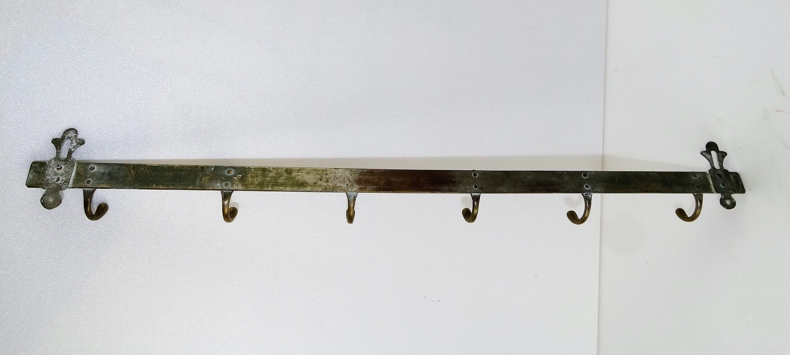 Archelle brass coat hook