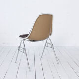 Side chair by Charles & Ray Eames for Herman Miller