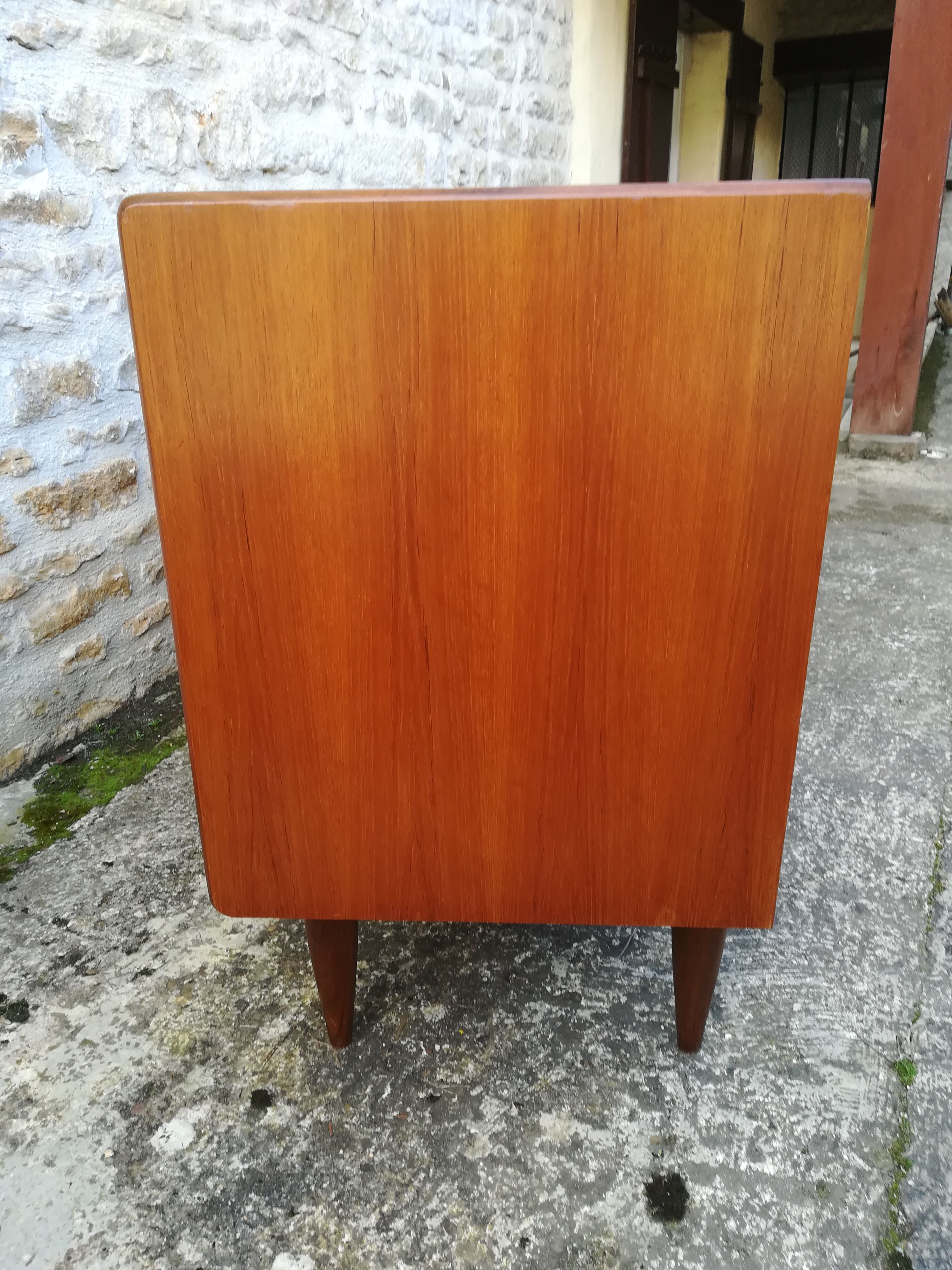 Scandinavian enfilade