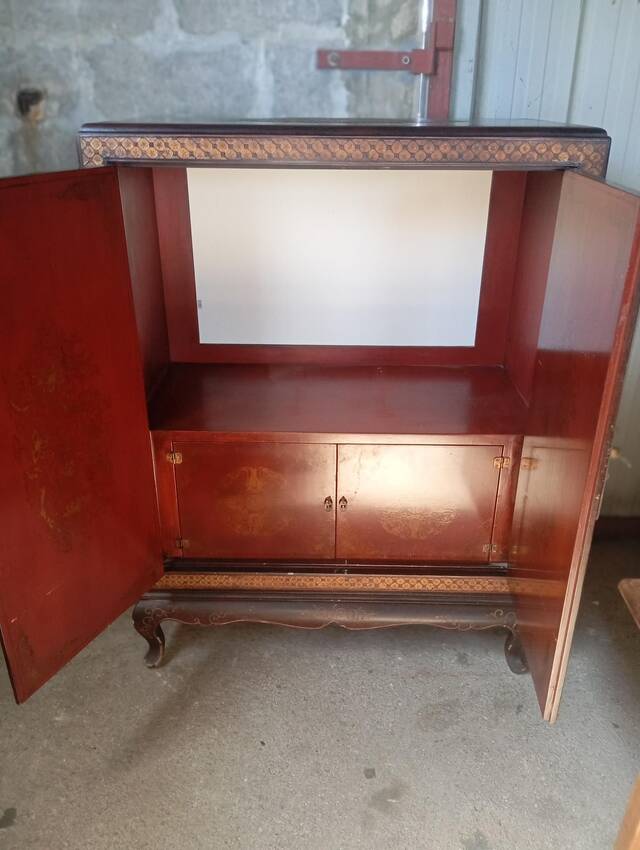 Cabinet de bar d'esprit chinois, années 1970