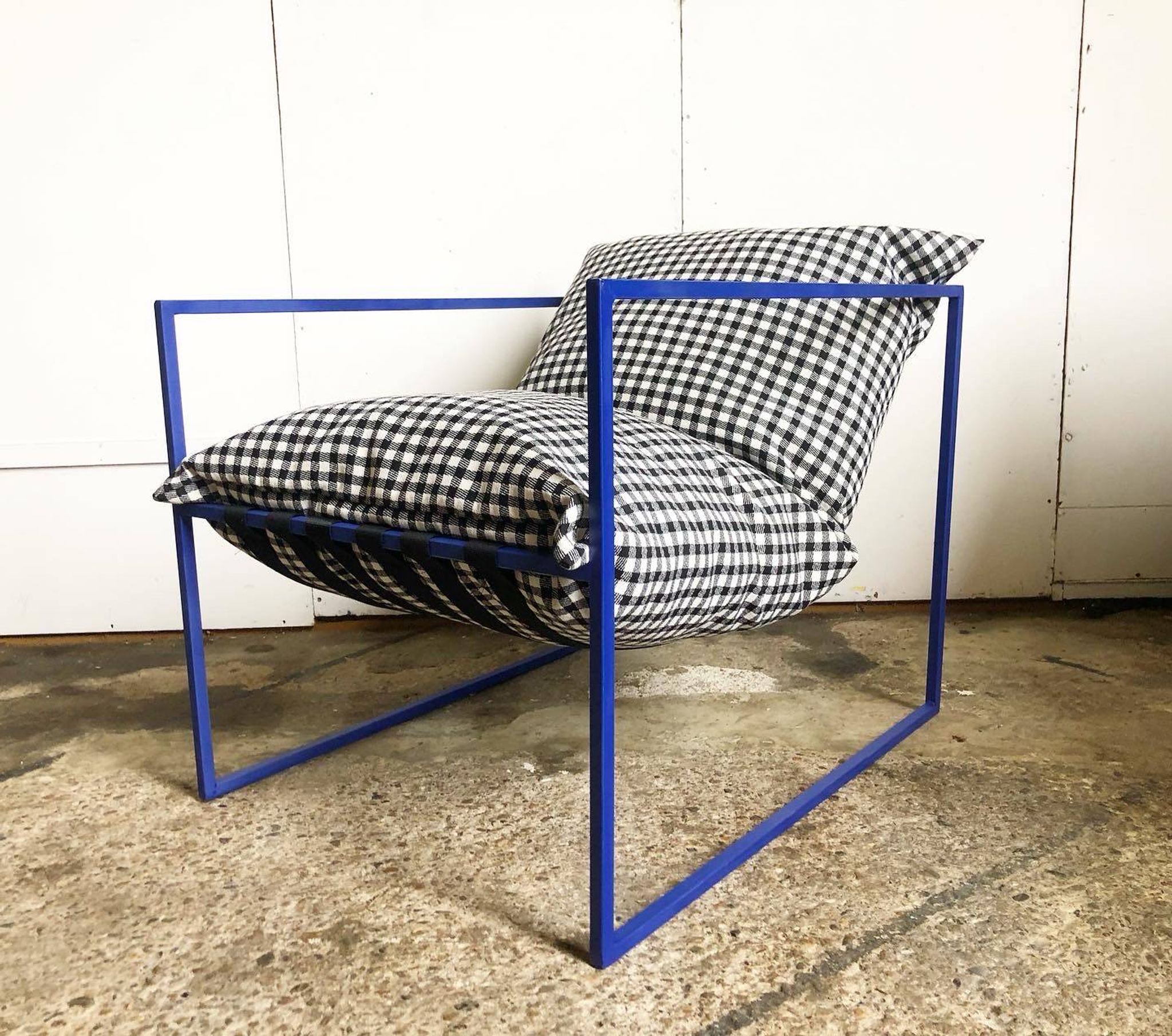 Metal / Fabric Armchair
