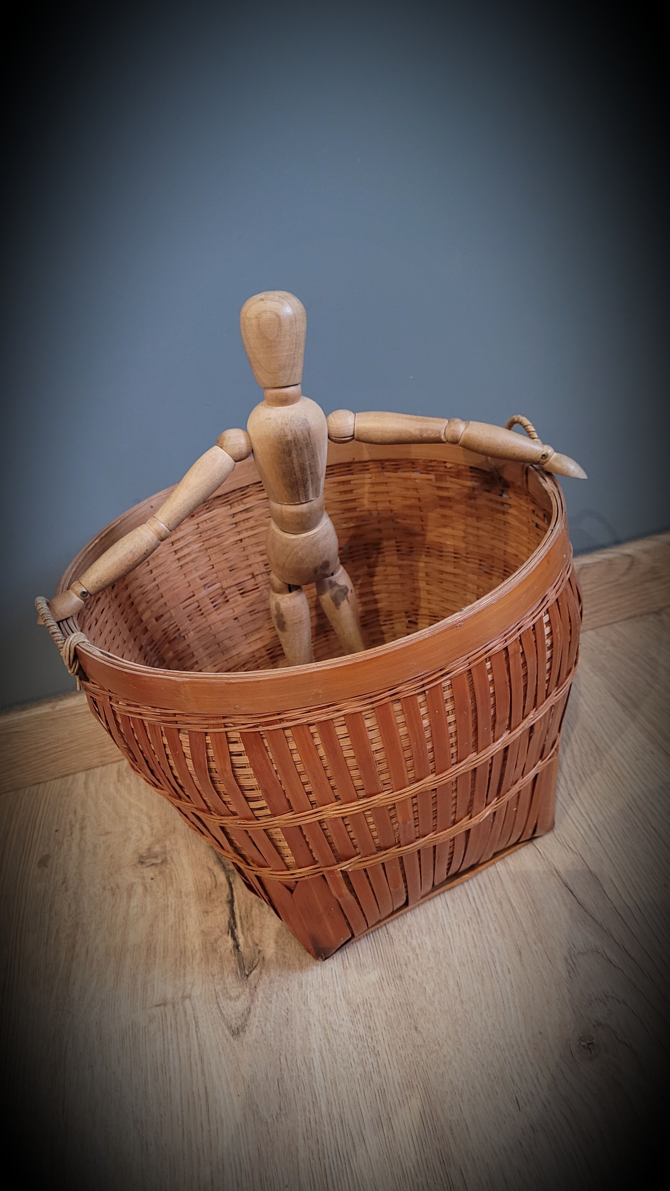 Rattan basket 1