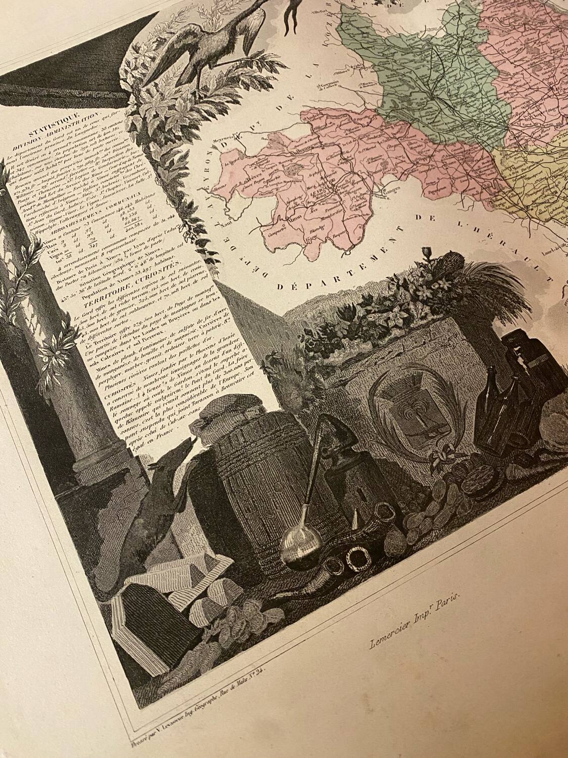 Ancienne carte illustrée du Gard