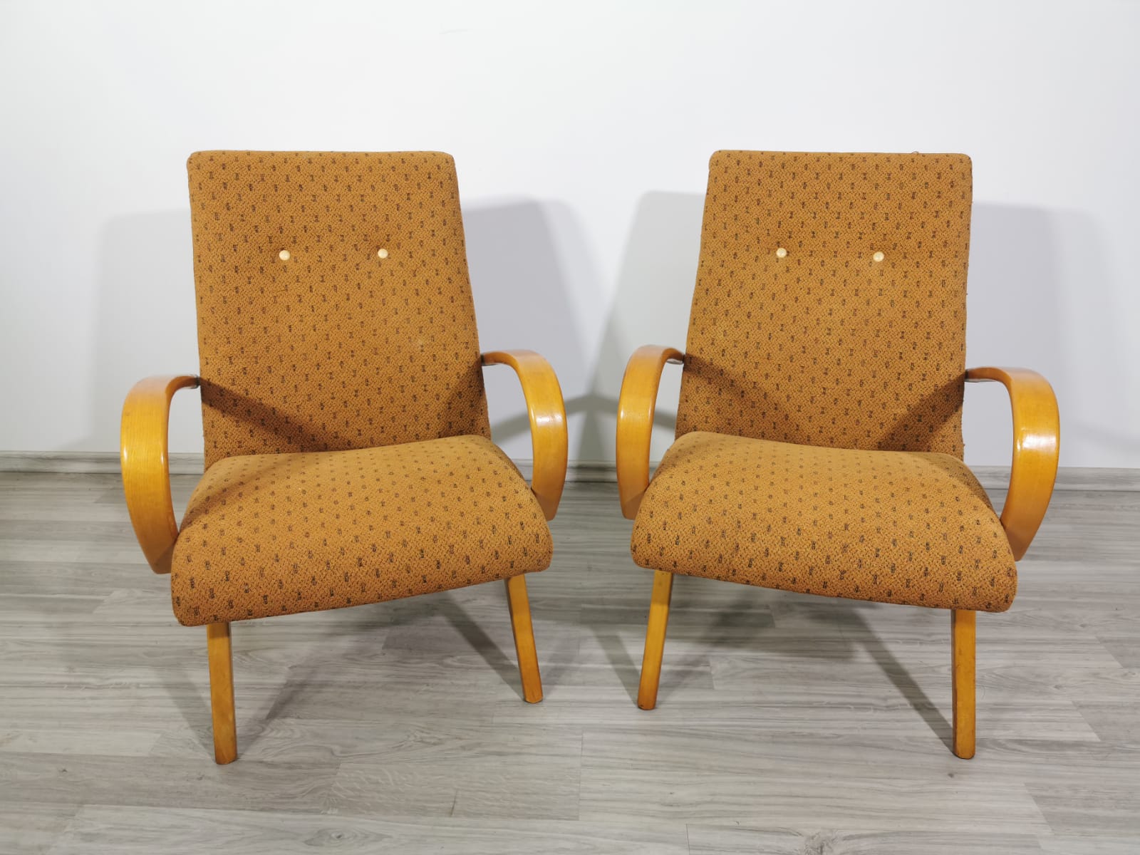 Vintage Armchairs by Jaroslav Smidek, 1960s, Set of 2