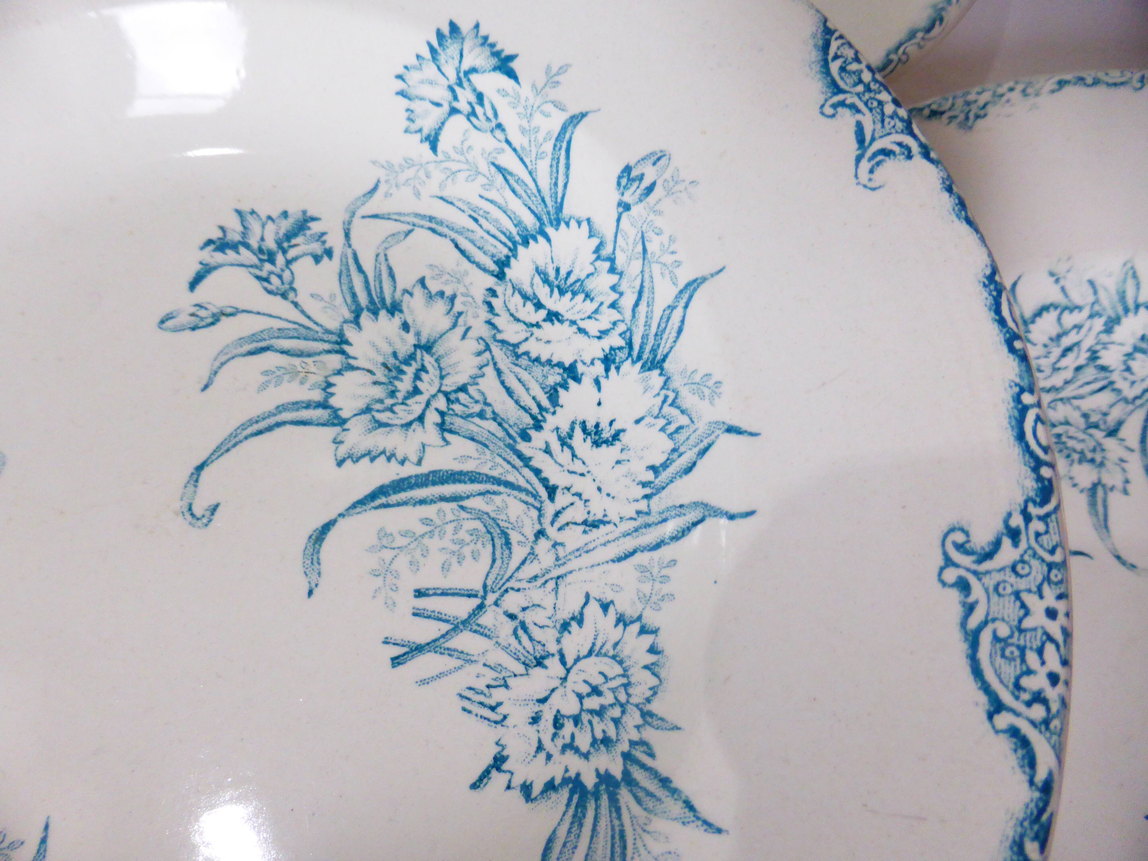 4 vintage hollow plates in iron earth from L&G model Carnations 220517