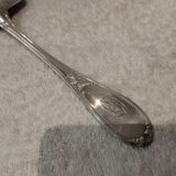 Silver-plated strawberry serving spoon, goldsmith Ercuis, laurels LXVI