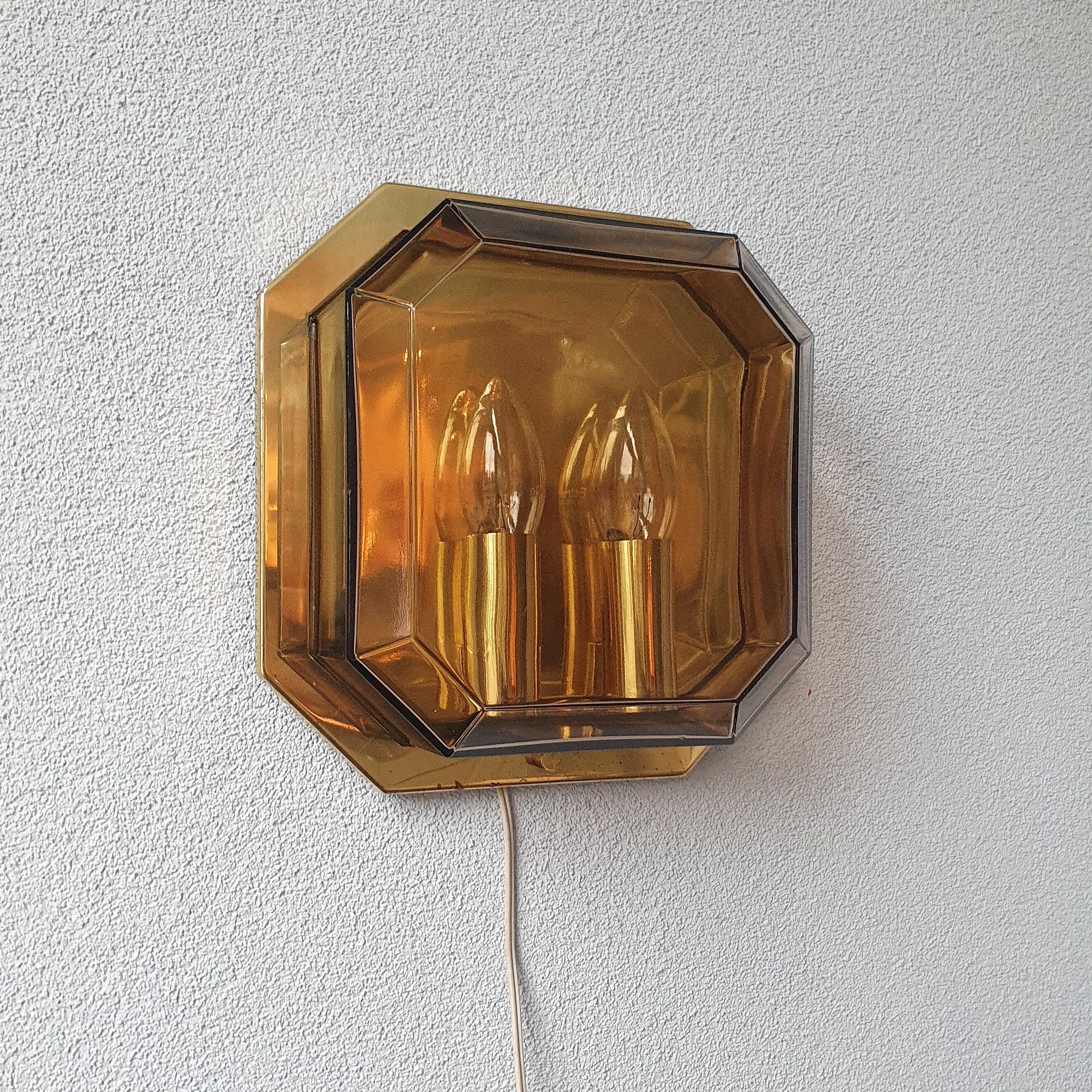 Geometric smoke topaz glass wall lamp, Glashütte Limburg, 80s