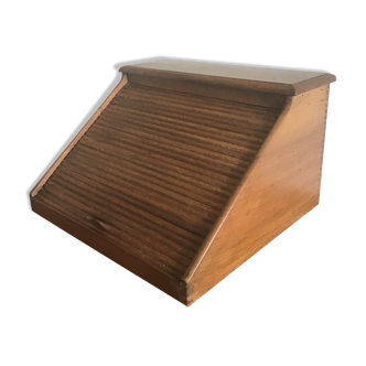 Walnut curtain office binder