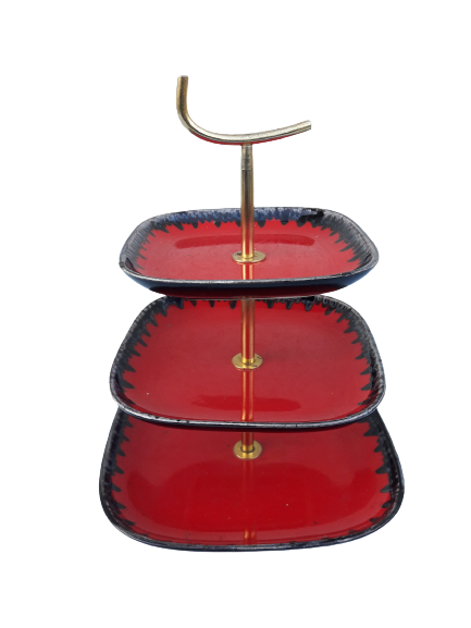 Red servant dish