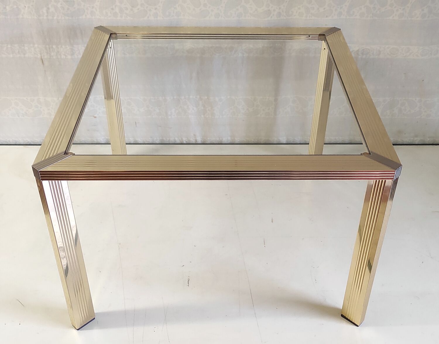 Gold metal and glass coffee table - 70s/80s
