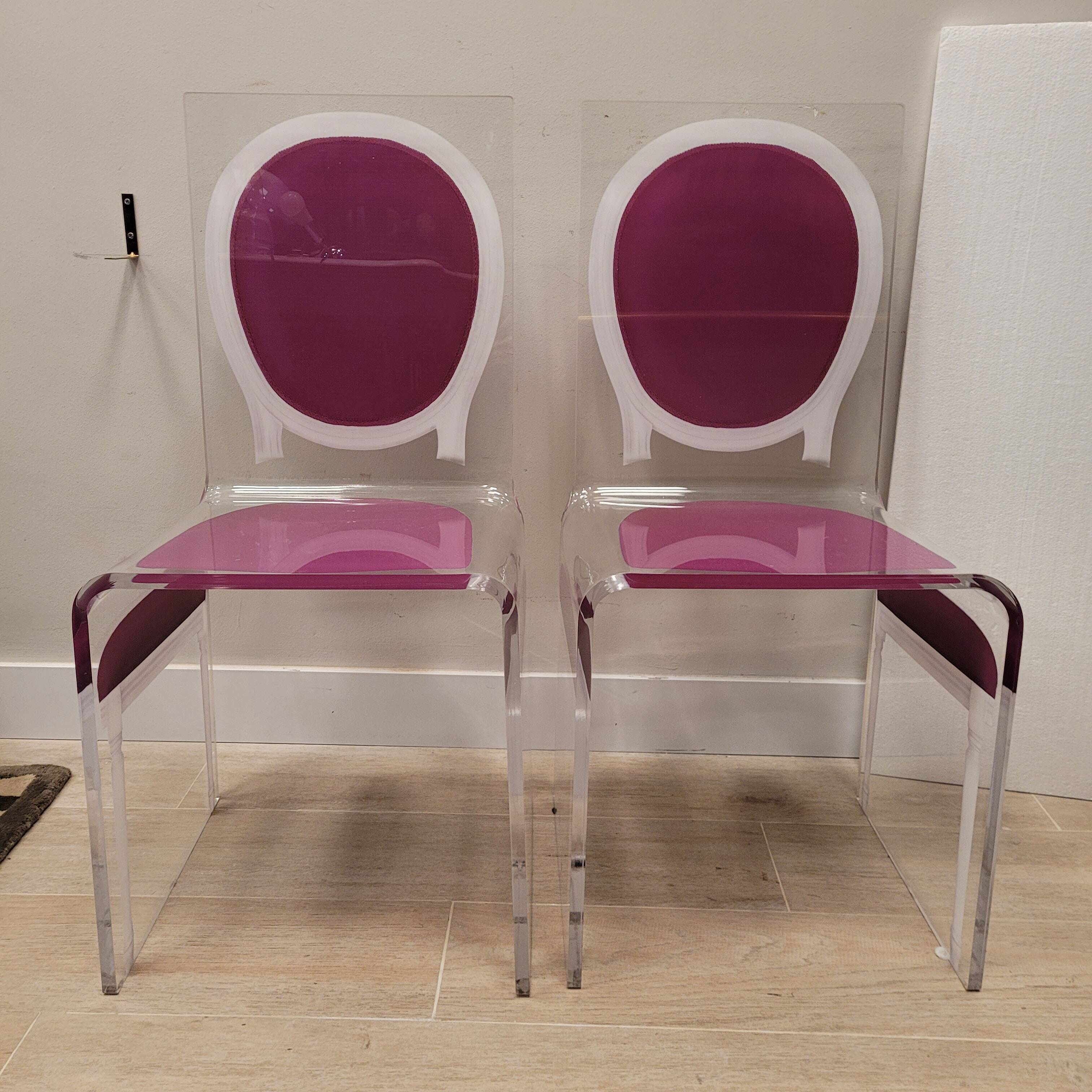 Pair of chairs “Ghost”, JC de Castelbajac for Acrila, Vidrio acrílico, after Philippe Starck – Fra