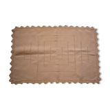 The linen thread and old lace tablecloth