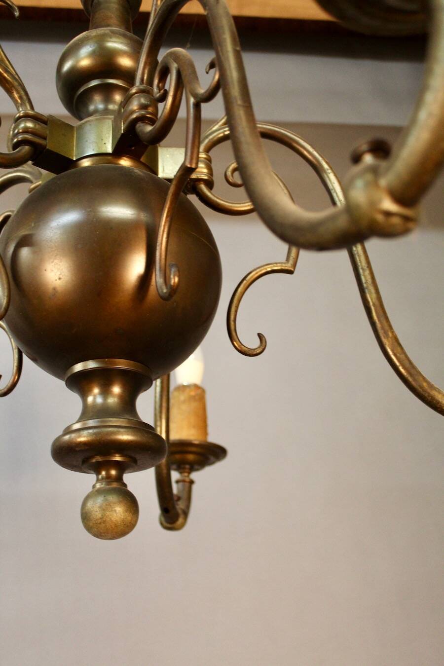 19th Century Dutch Bronze Chandelier with 5 Light Arms
