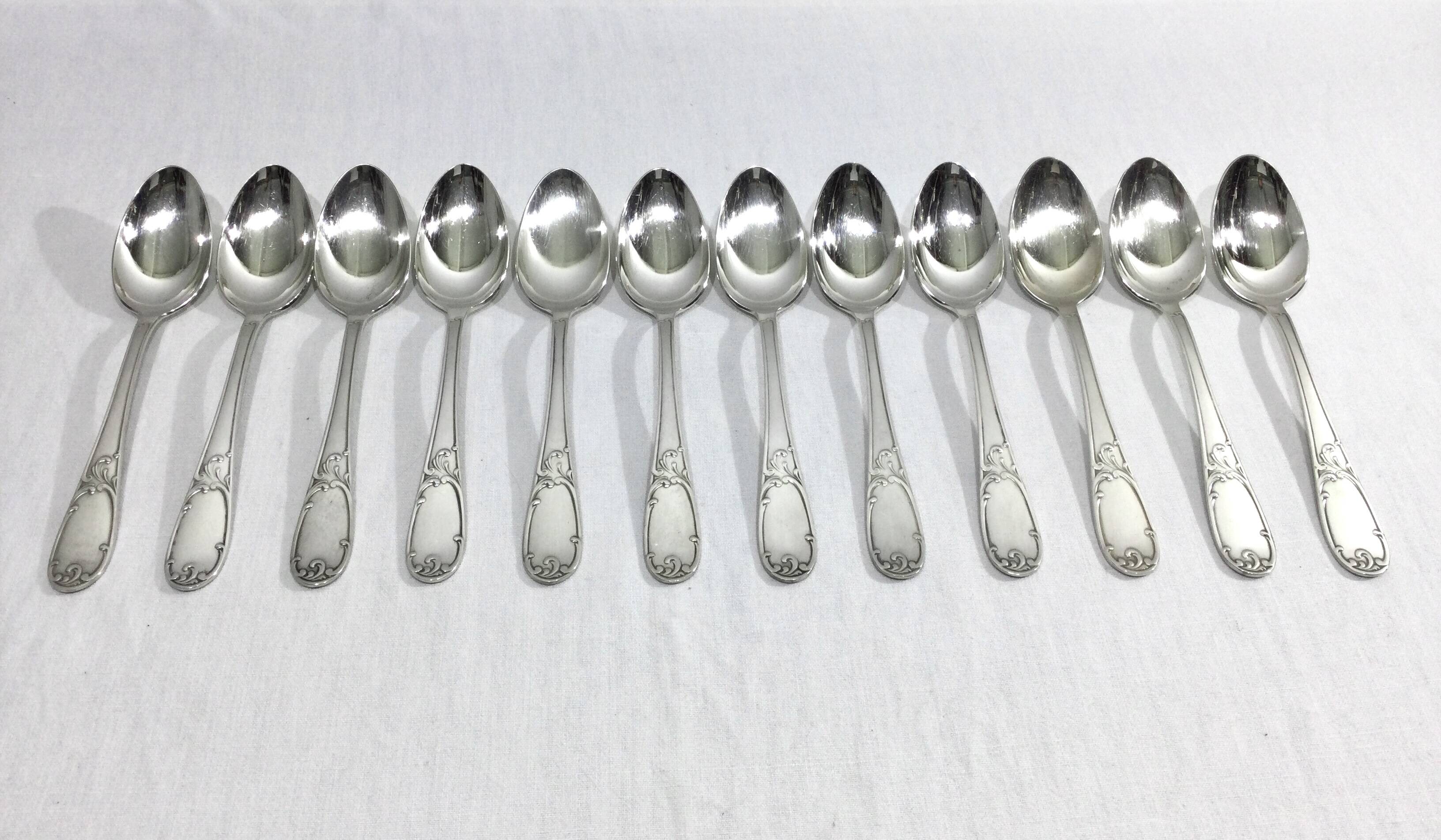 49-piece cutlery set in Louis XV silver-plated metal