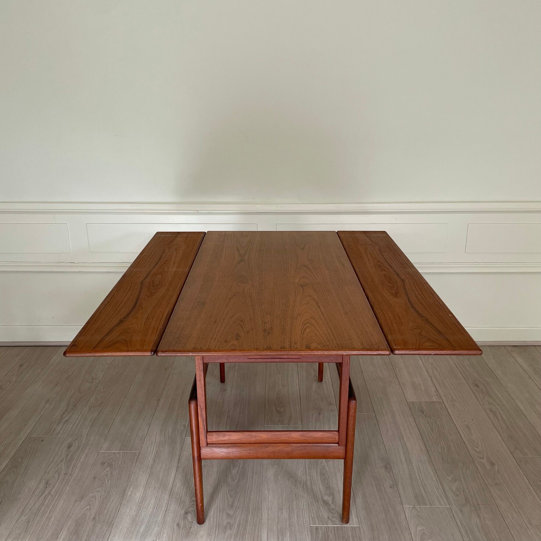 Coffee/Dining Table, elevator by Kai Kristiansen, teak, Denmark 1960