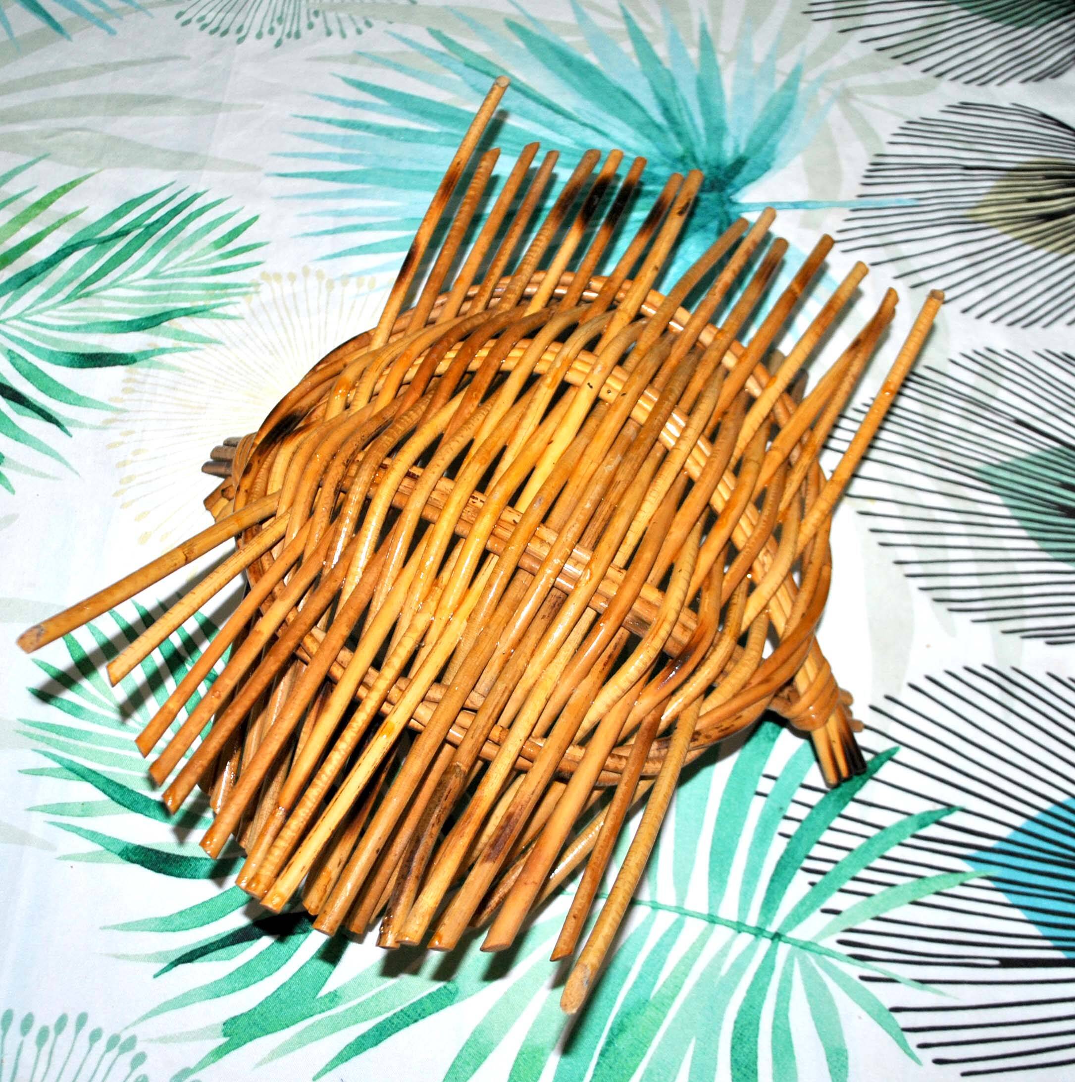 Vintage fruit bowl - woven rattan basket 1960-1970 Boho nature decor