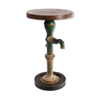 Fountain harness in iron and wood