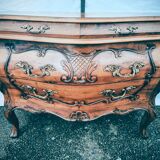 Tomb-style commode in walnut, Louis XV style
