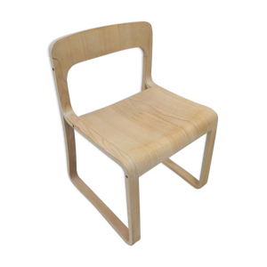chaise en contreplaqué