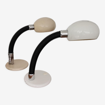Lampes de bureau italiennes industrielles Bauhaus blanc et crème des années 1960 Set de 2