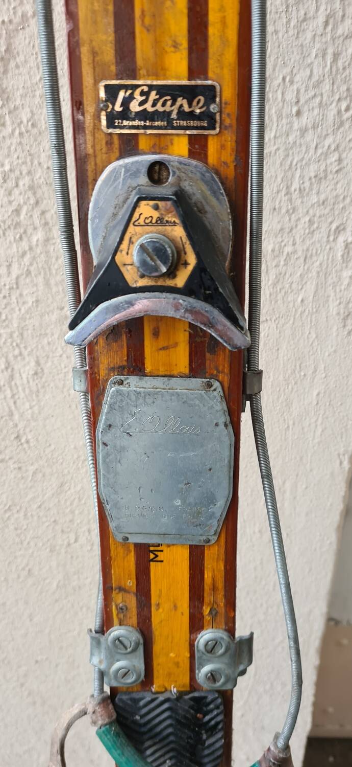 Pair of Rossignol Olympic 41 skis in vintage Hickory wood