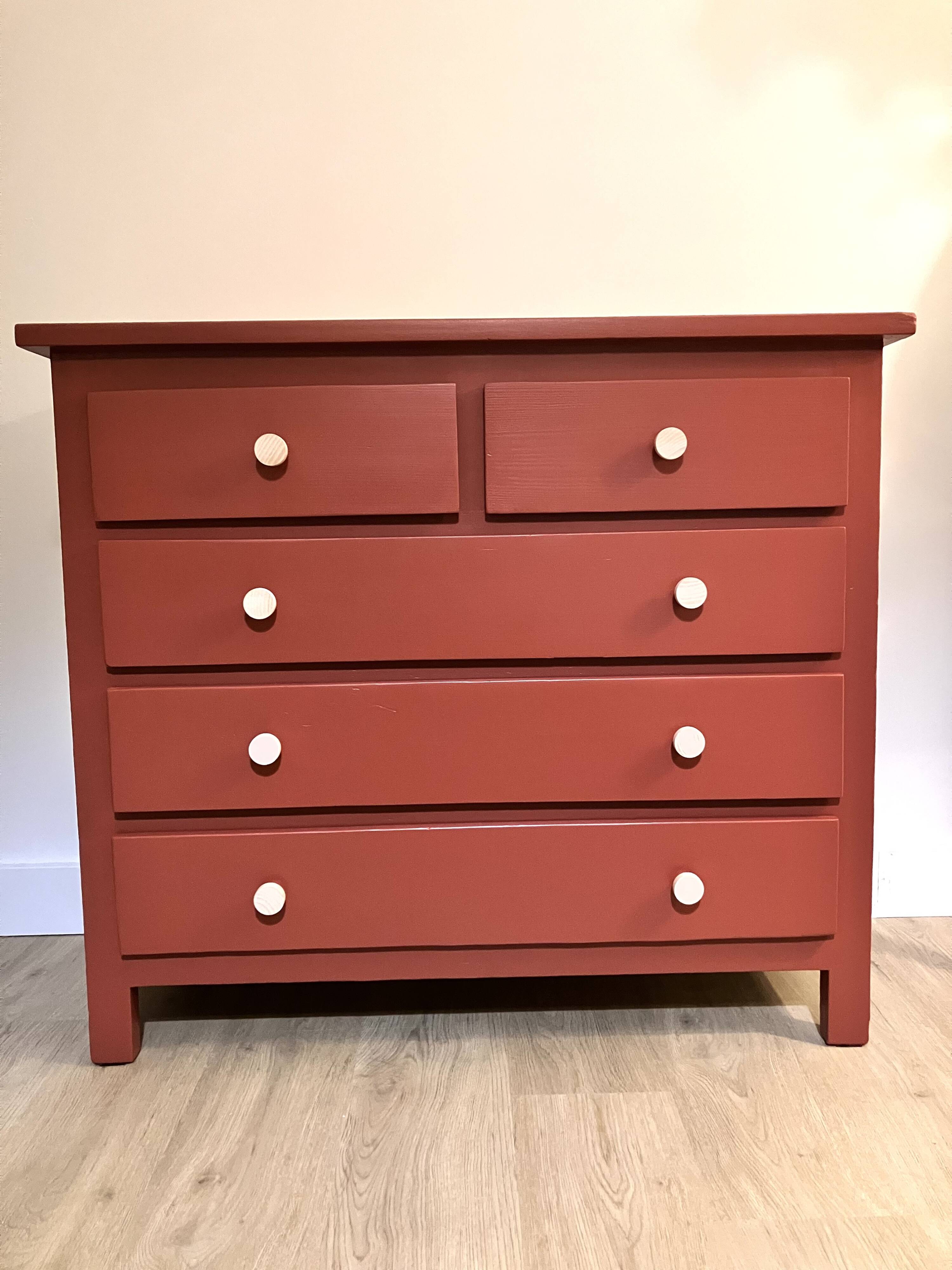 Solid pine chest of drawers