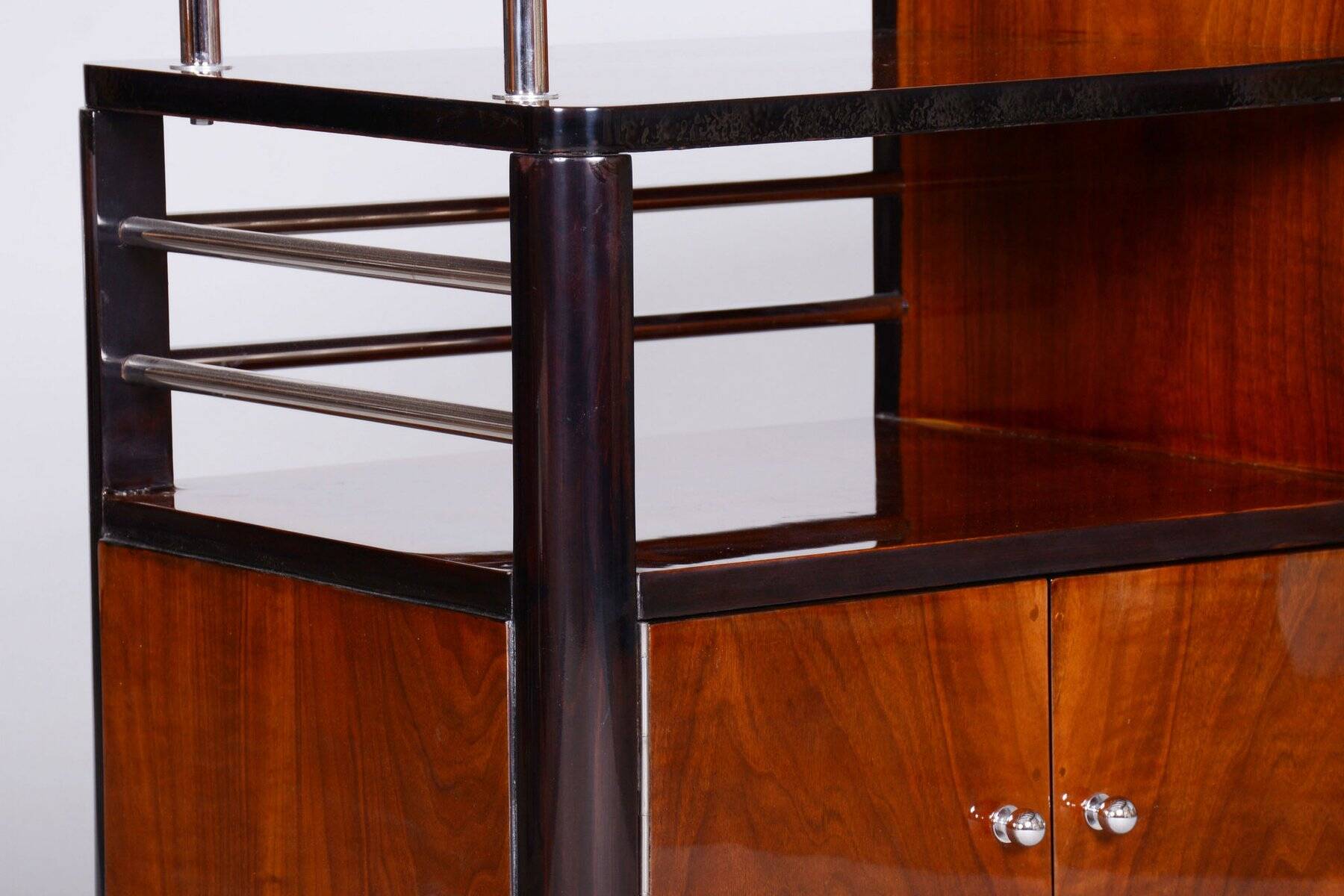 Czech Art Deco Trolley Walnut and Chrome-Plated Steel from Thonet, 1930s