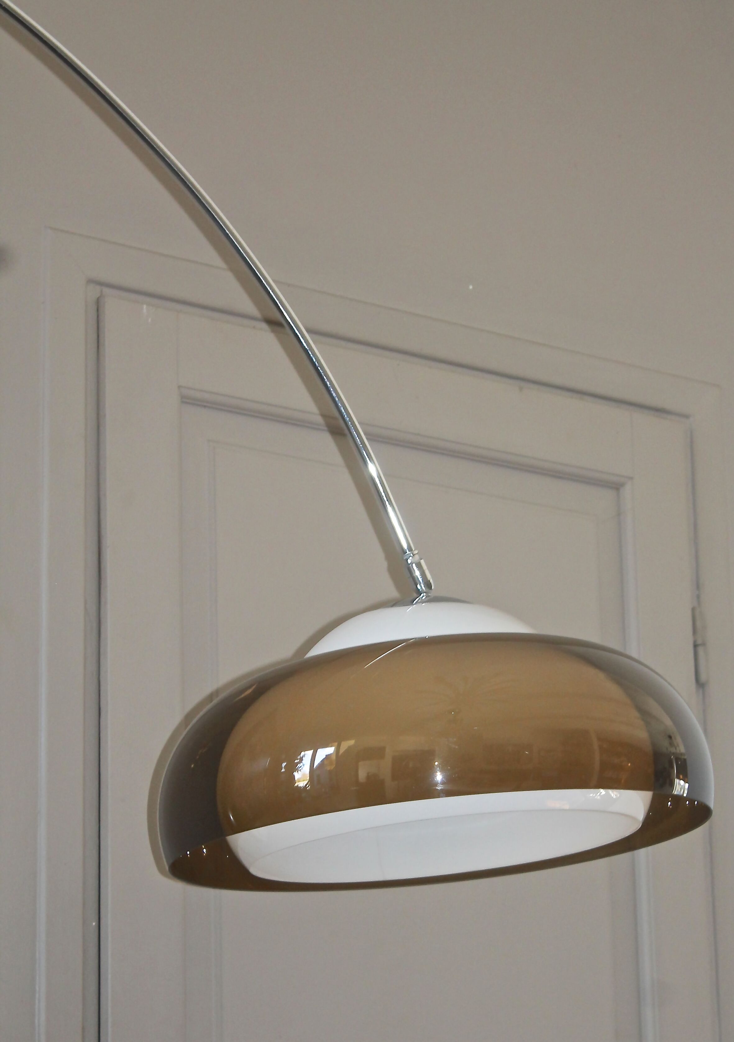 Guzzini arc floor lamp 1960/1970