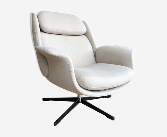 Fauteuil modèle B-7041 en lin beige, années 1970