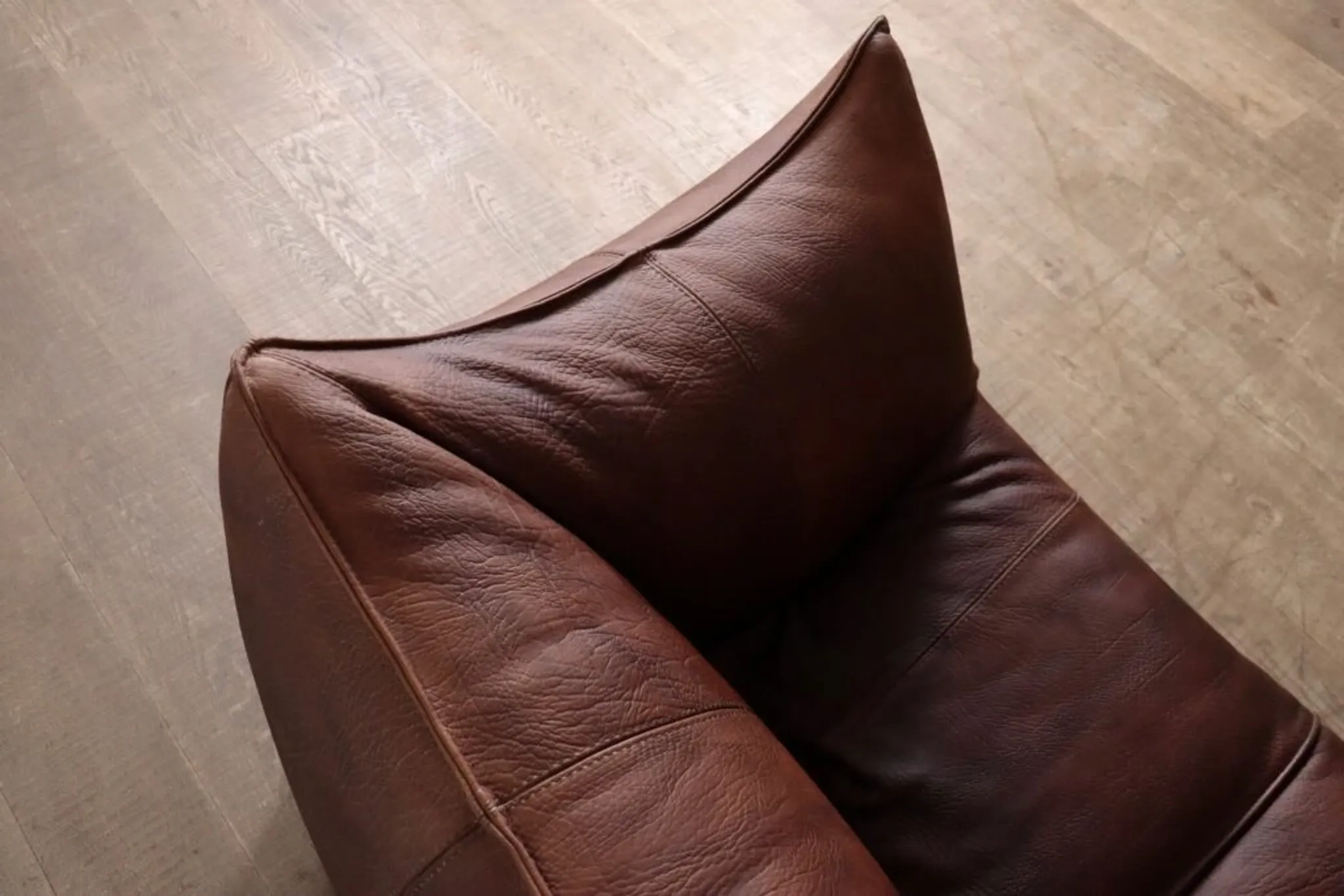 Le Bambole sofa in buffalo leather by Mario Bellini for B&B Italia, 1970s