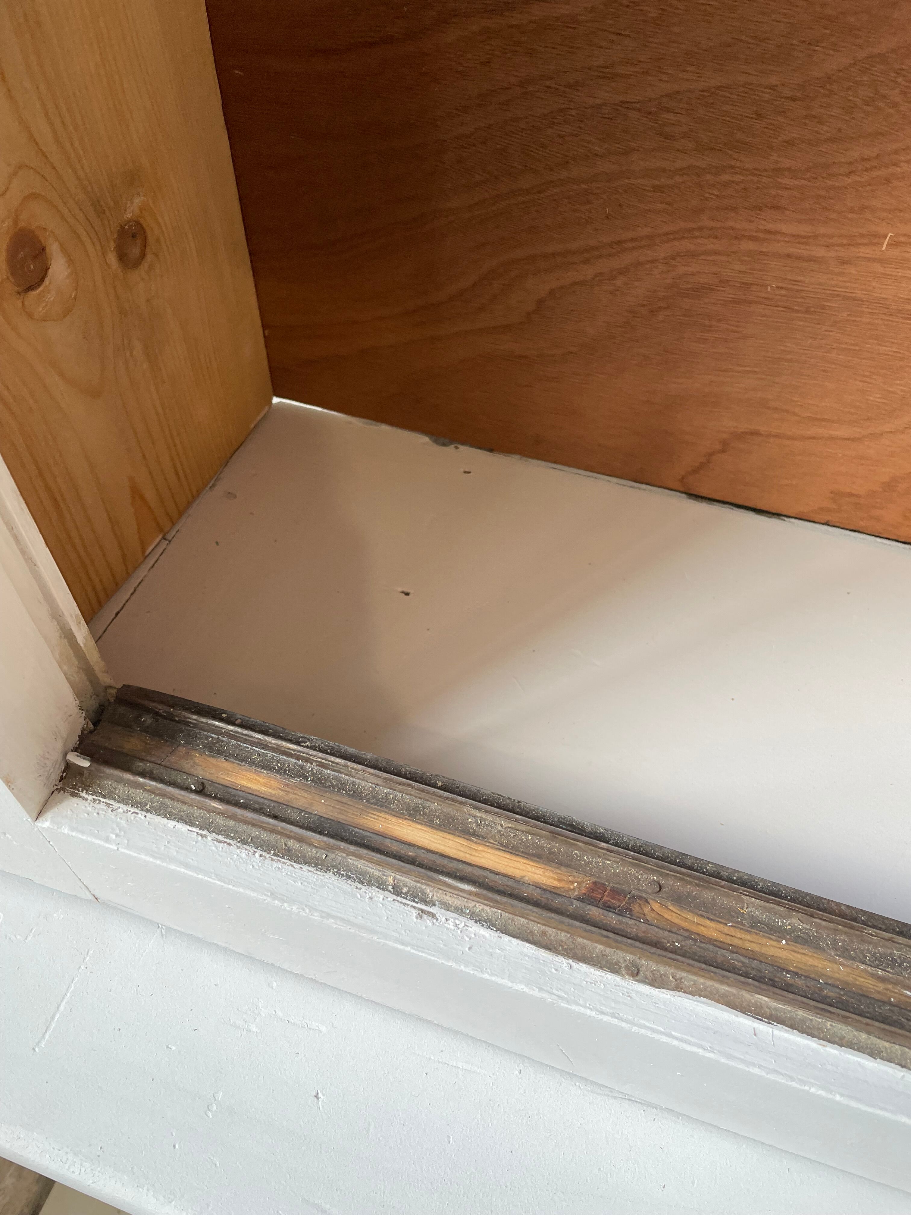 Library showcase ivory white sliding doors