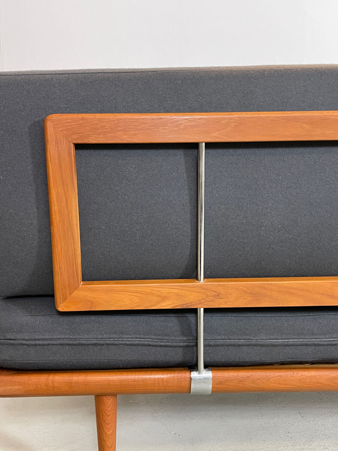 Daybed 3 places modèle Minerva par Hvidt & Molgaard