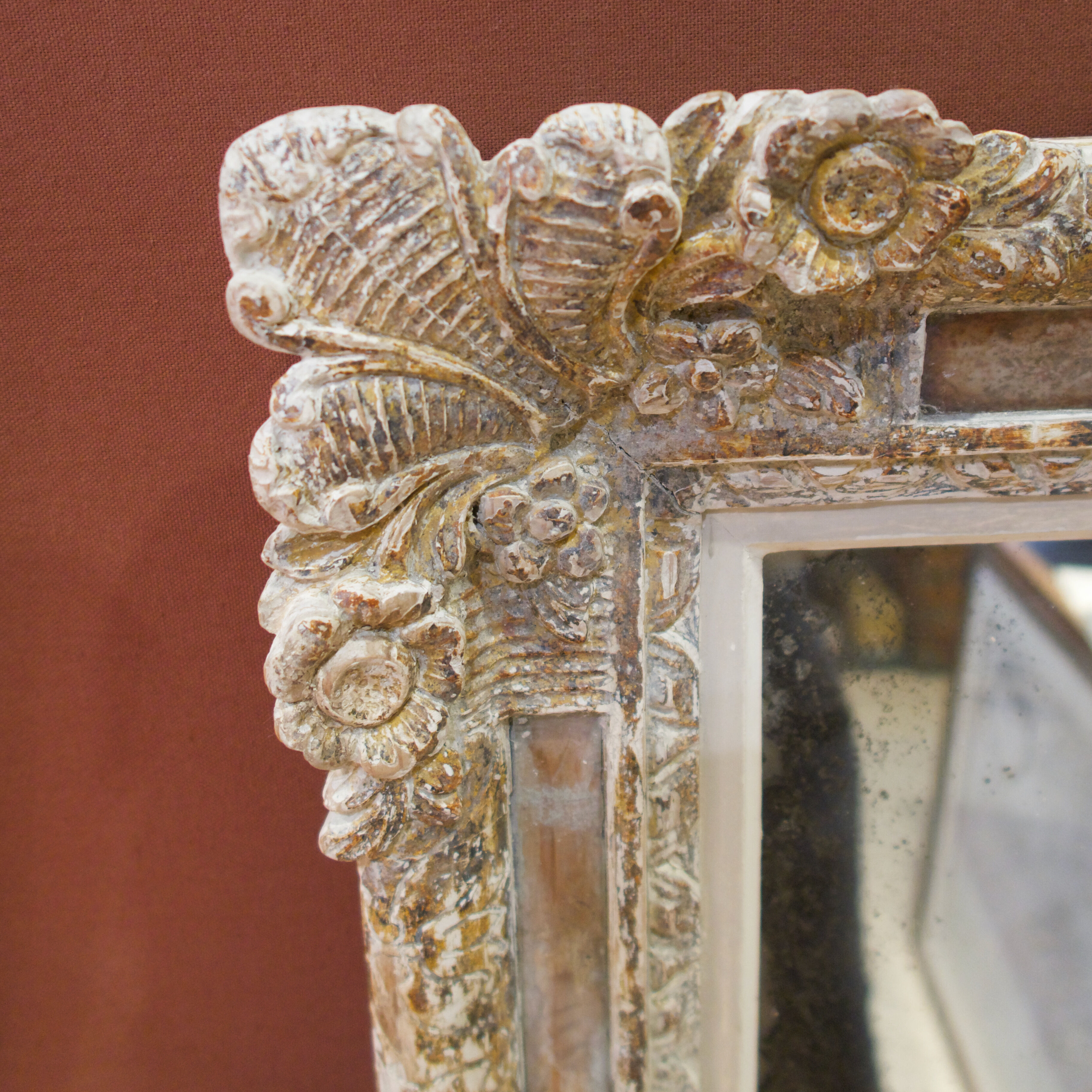 Mirror frame stamped Mouth